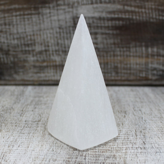 Selenite pyramid - 10 cm