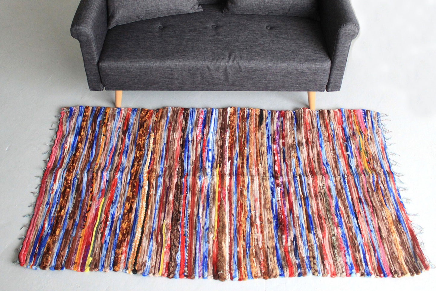 Large rag carpet - 105x185cm