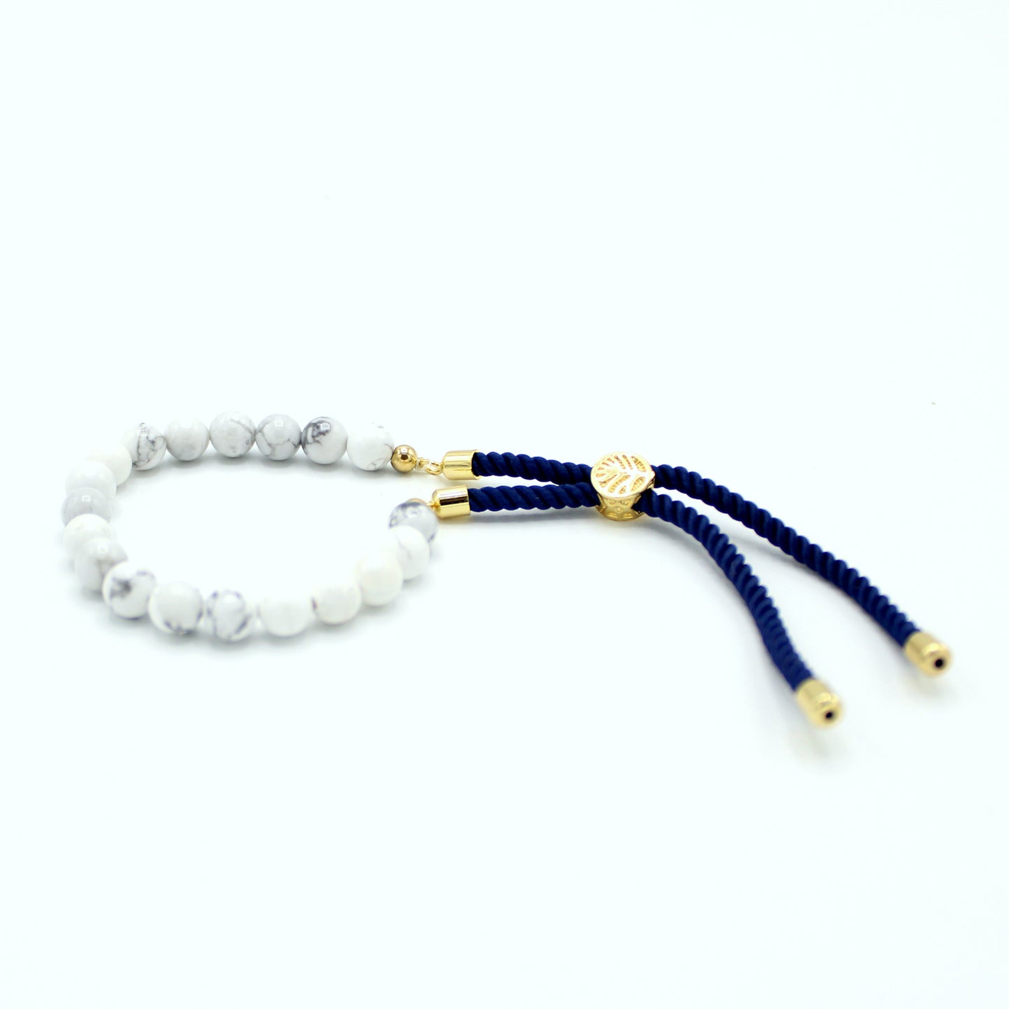 Pulsera de hilo azul marino de Khaulita Blanca en plata 925