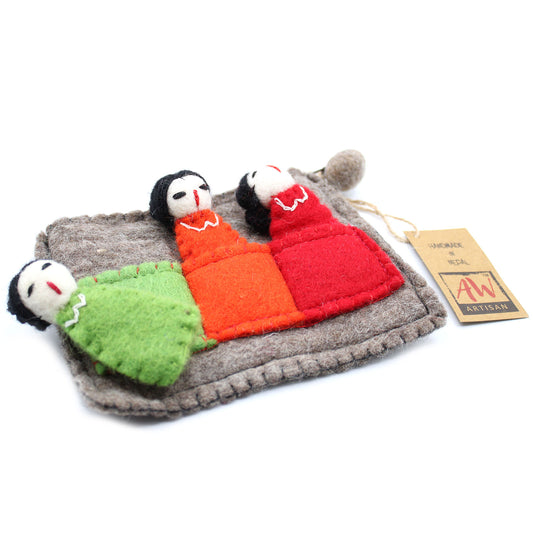 Bag with Finger Puppets - Friends