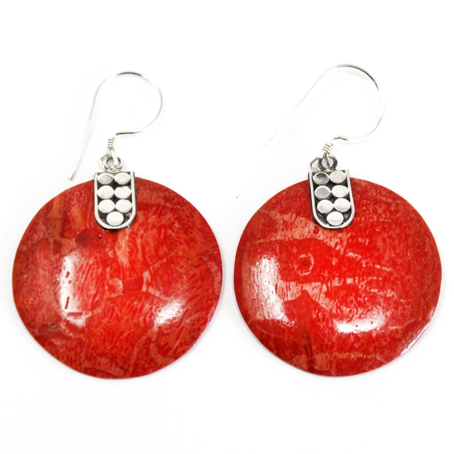 Silver and coral pendants - Disc decoration