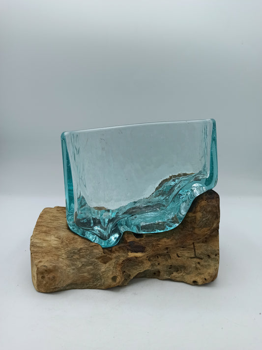 Cast glass tank on wood with support - Median Cuenco