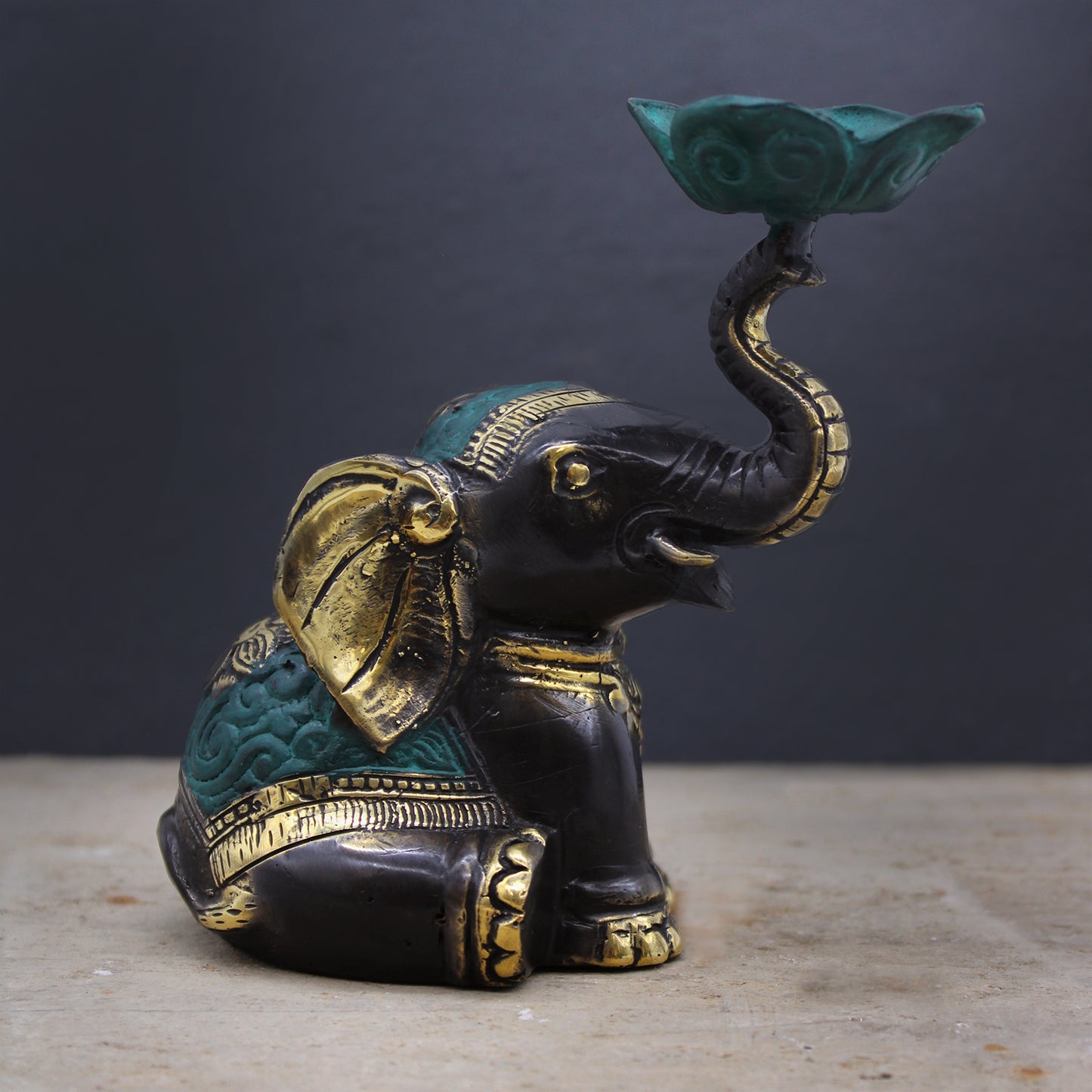 Candle Holders / Medium Elephant Incense