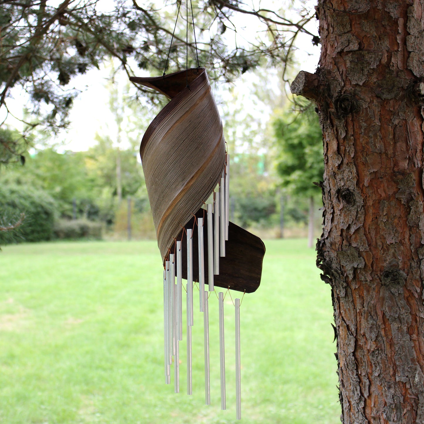 Coconut tree wind bells - Natural