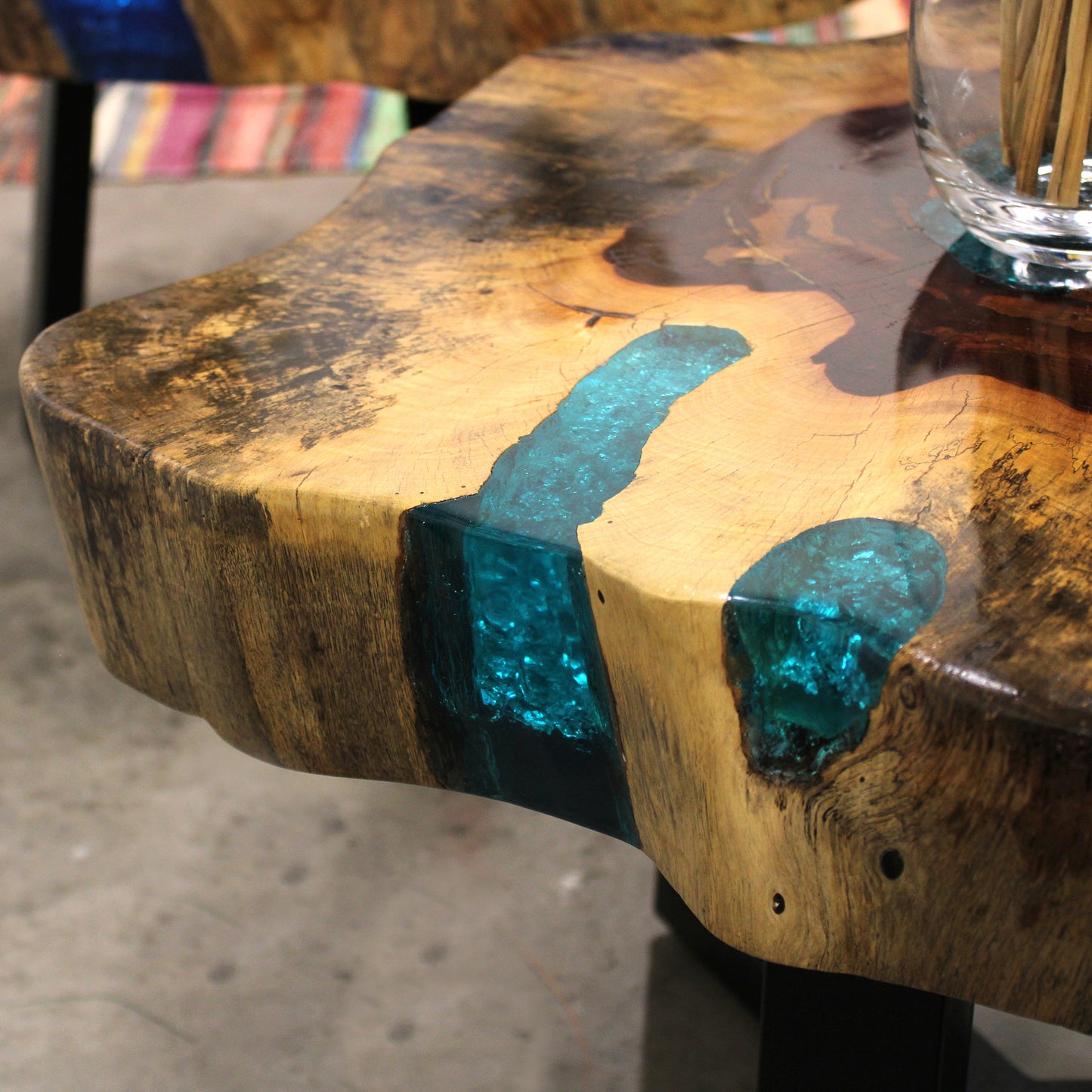 Tamarind and resin Coffee Table - Water