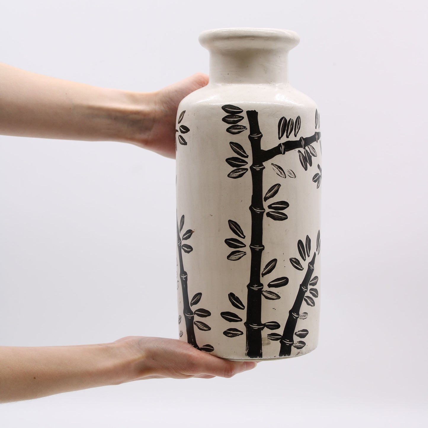 Retro Ceramic Jar with Bamboo Motif - Natural