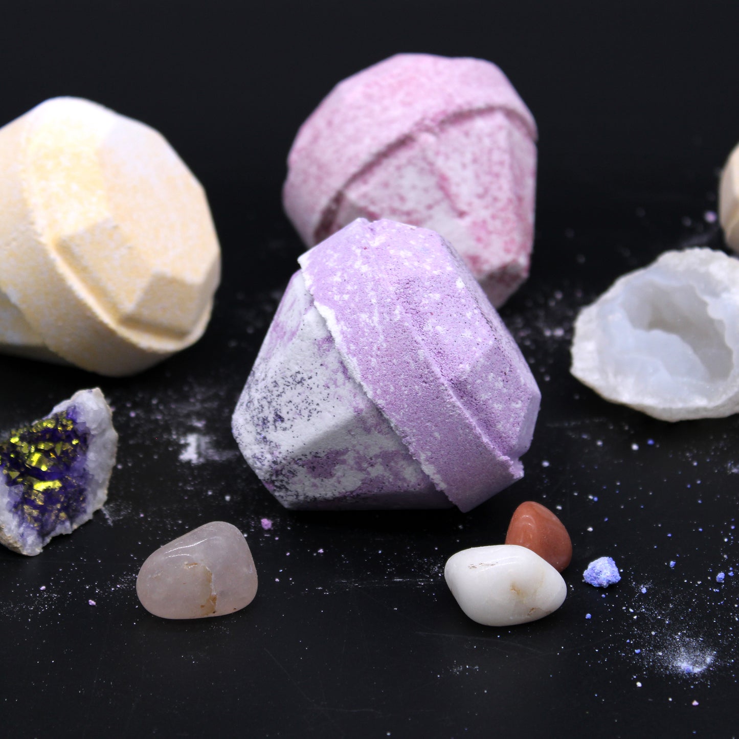 Precious Stone Bath Bomb - White and Violet