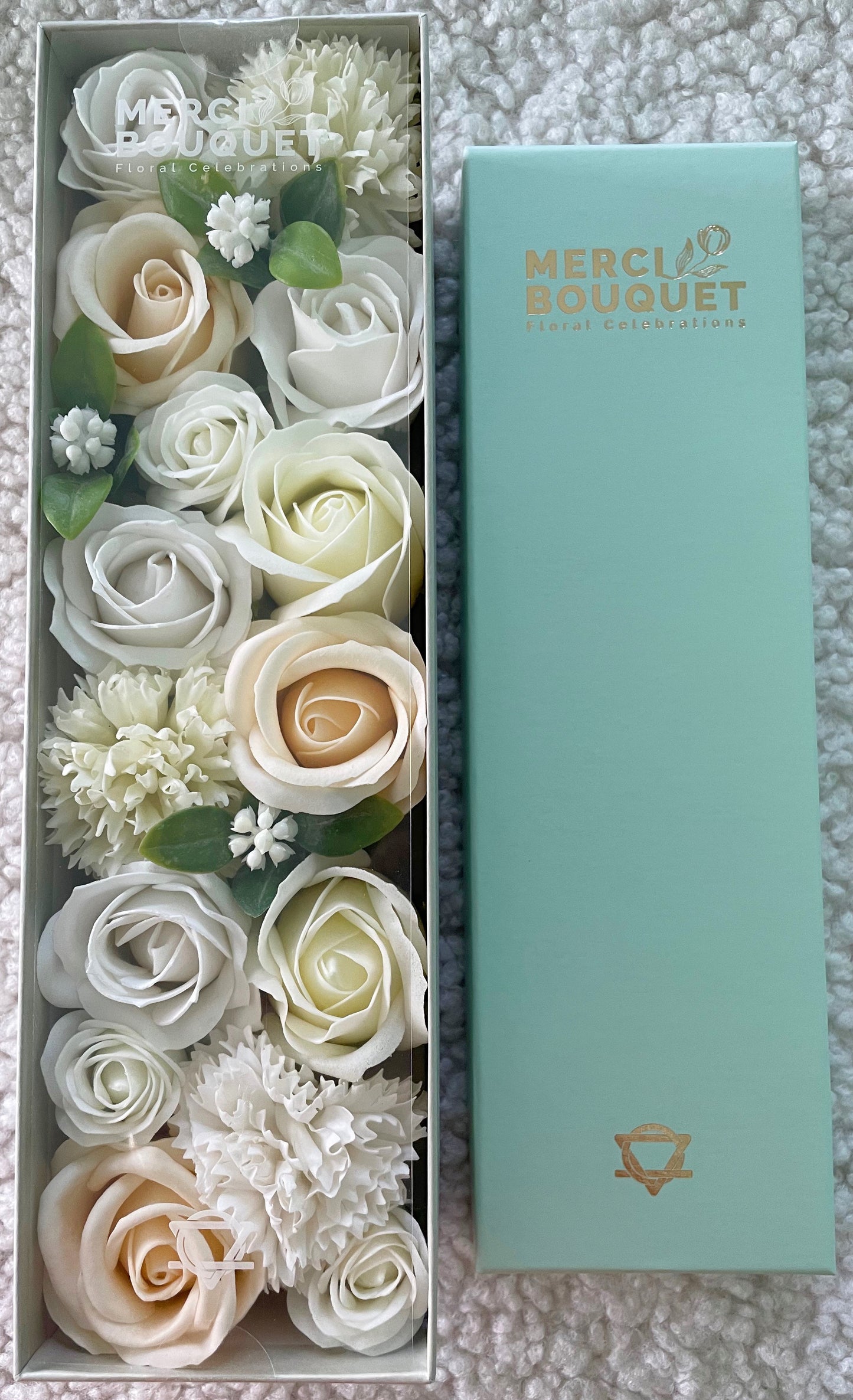 Caja Larga - Bénédictions de mariage - Blanc et marbre