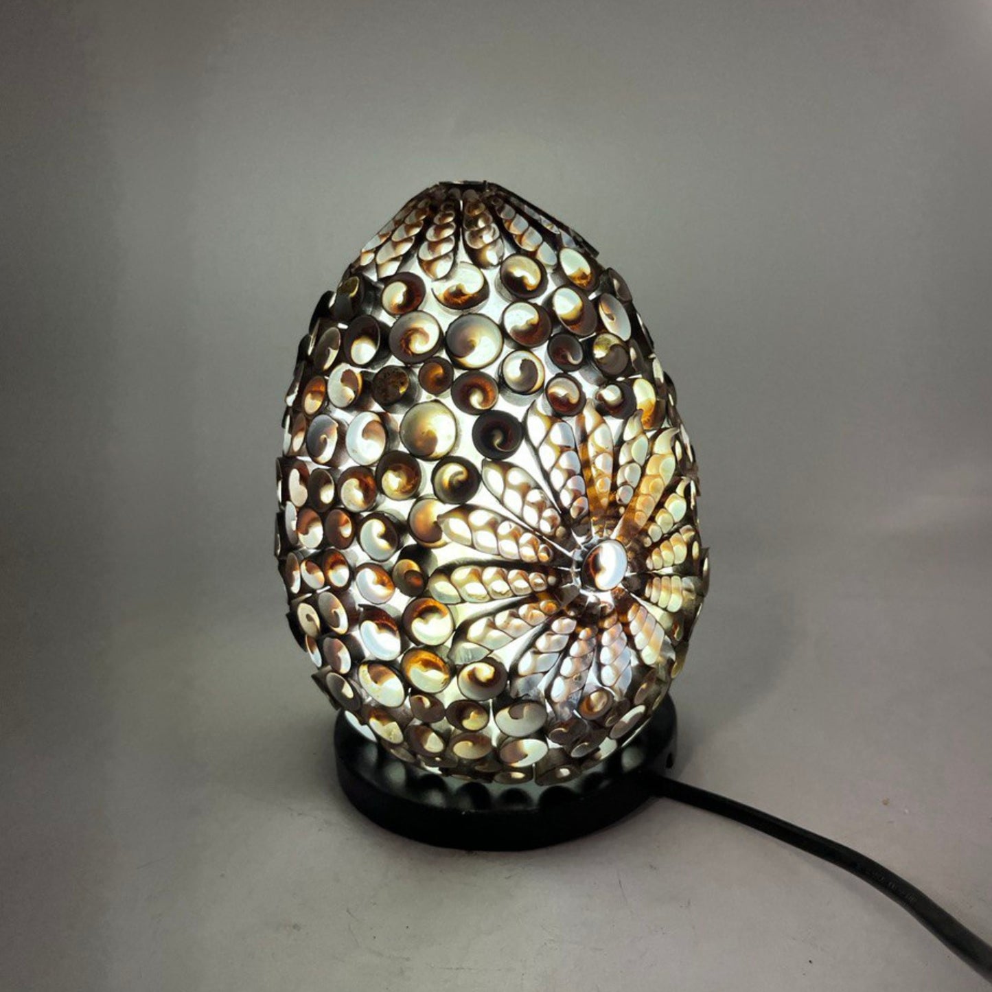 Lampe Coquillage Boho - Ovale Torsadé Chocolat - 15 cm