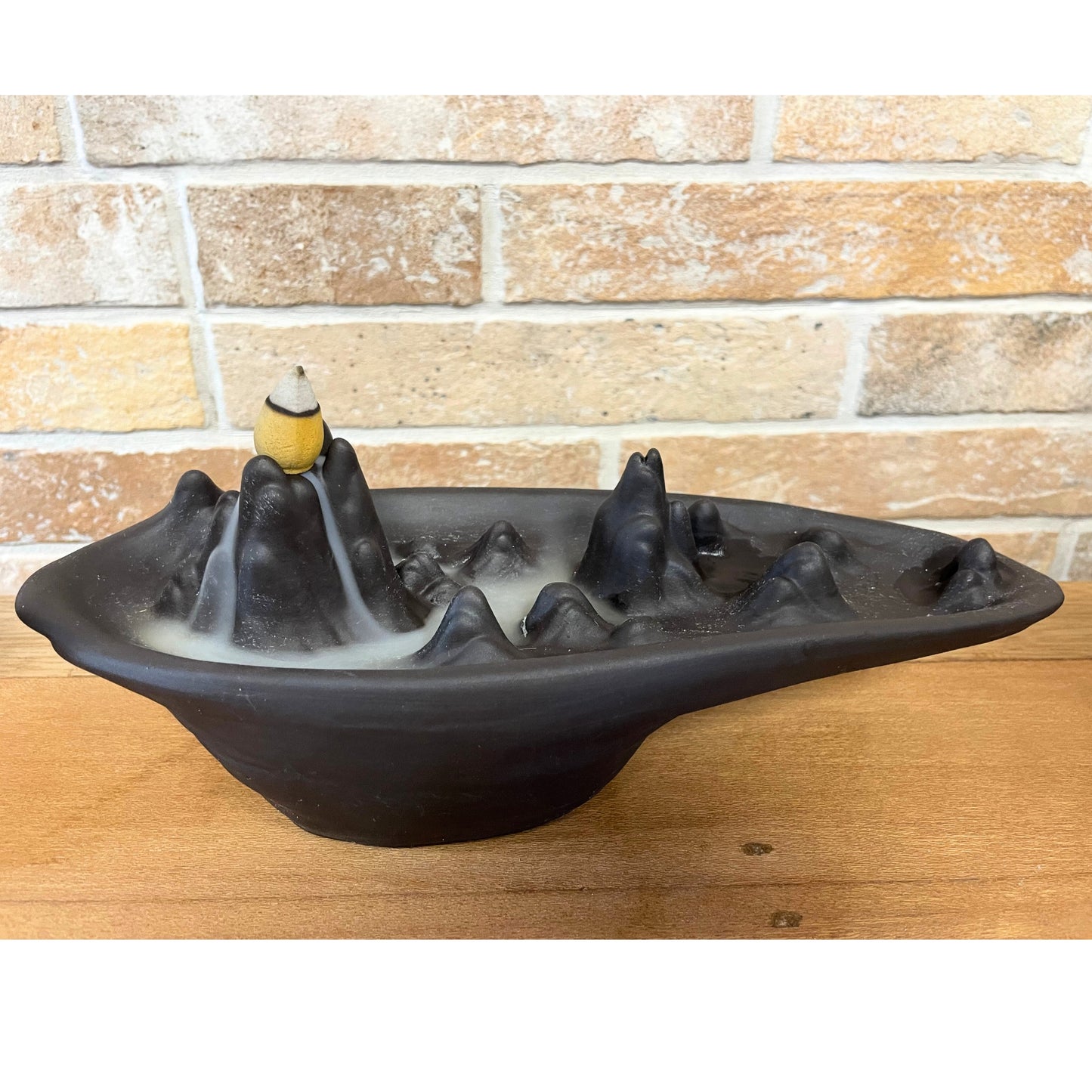 Backflow incense burner - Mountain landscape