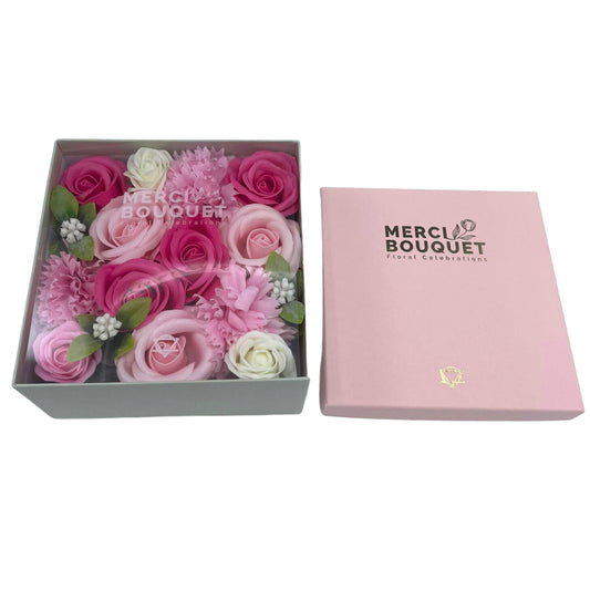 Caja Cuadrada - Baby Blessings - Rosas