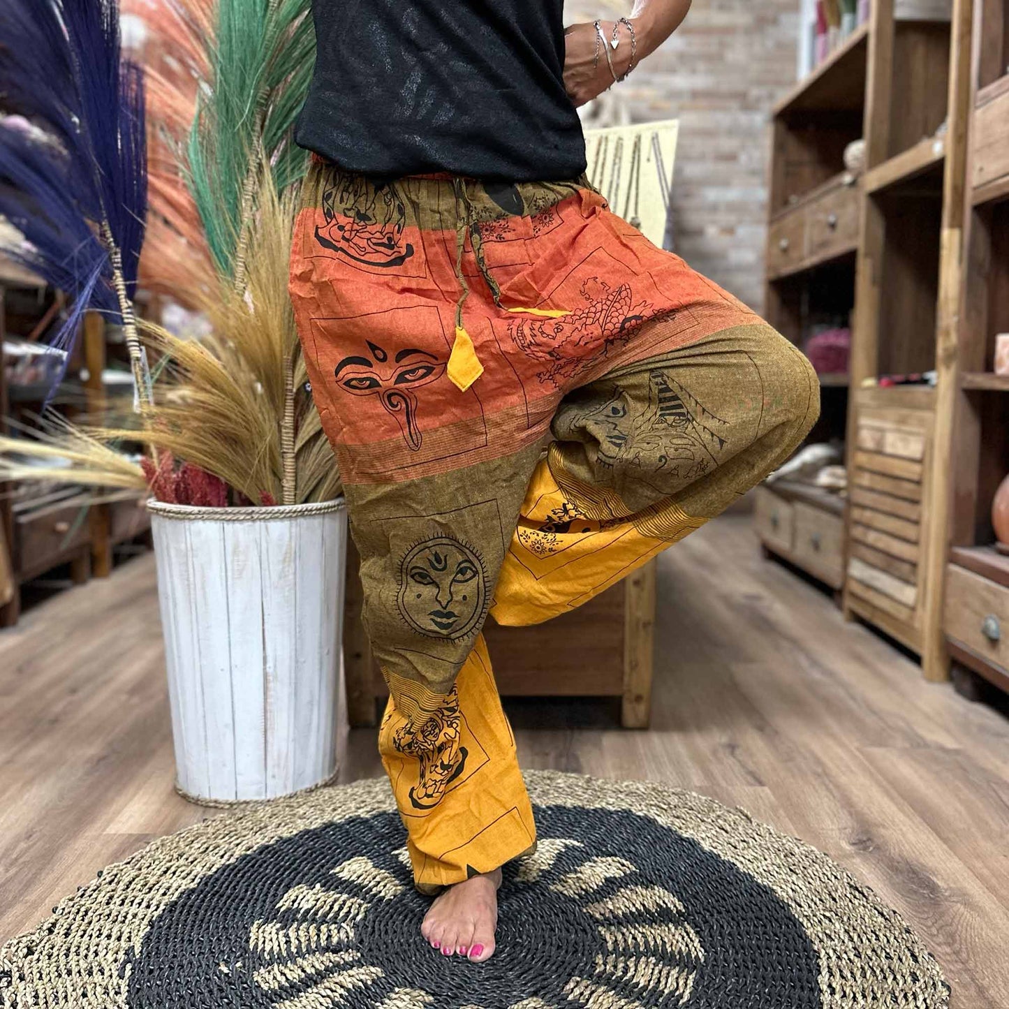 Pantalon de yoga et de festival - Imprimé Himalayan High Cross en orange