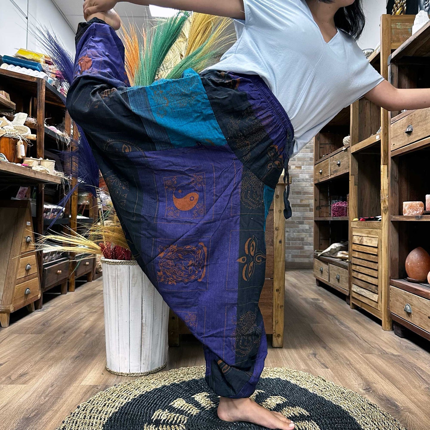 Yoga and festival pants - Aladdin Himalayan Print at home